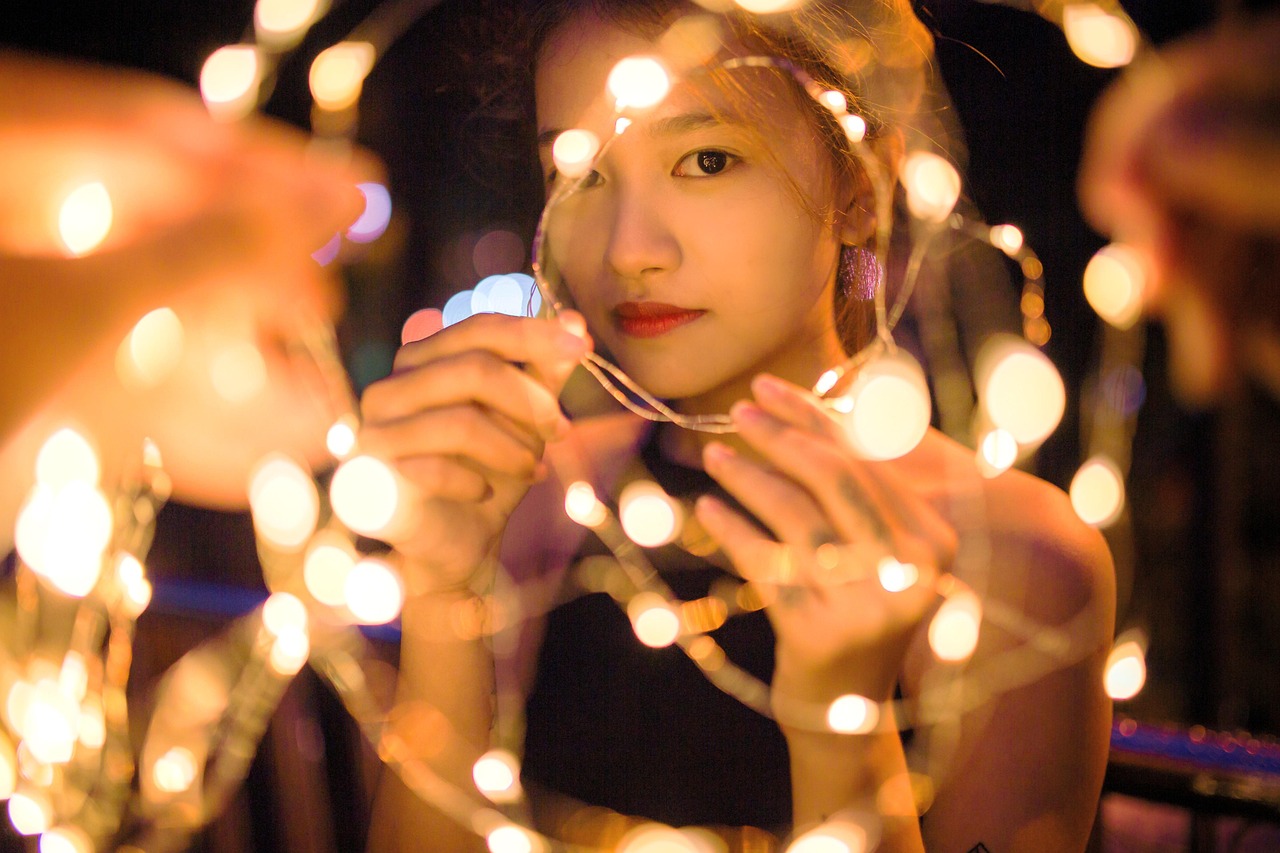 Faszinierende LED Show buchen: Spektakuläre Lichtkunst für Events & Galas